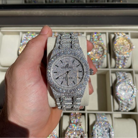 Audemars Piguet Dazzling Silver Watch